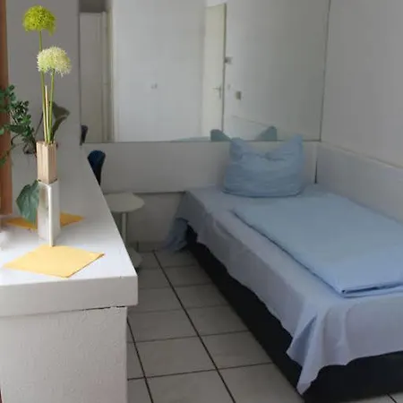 Apartment D\u00fcsseldorfer